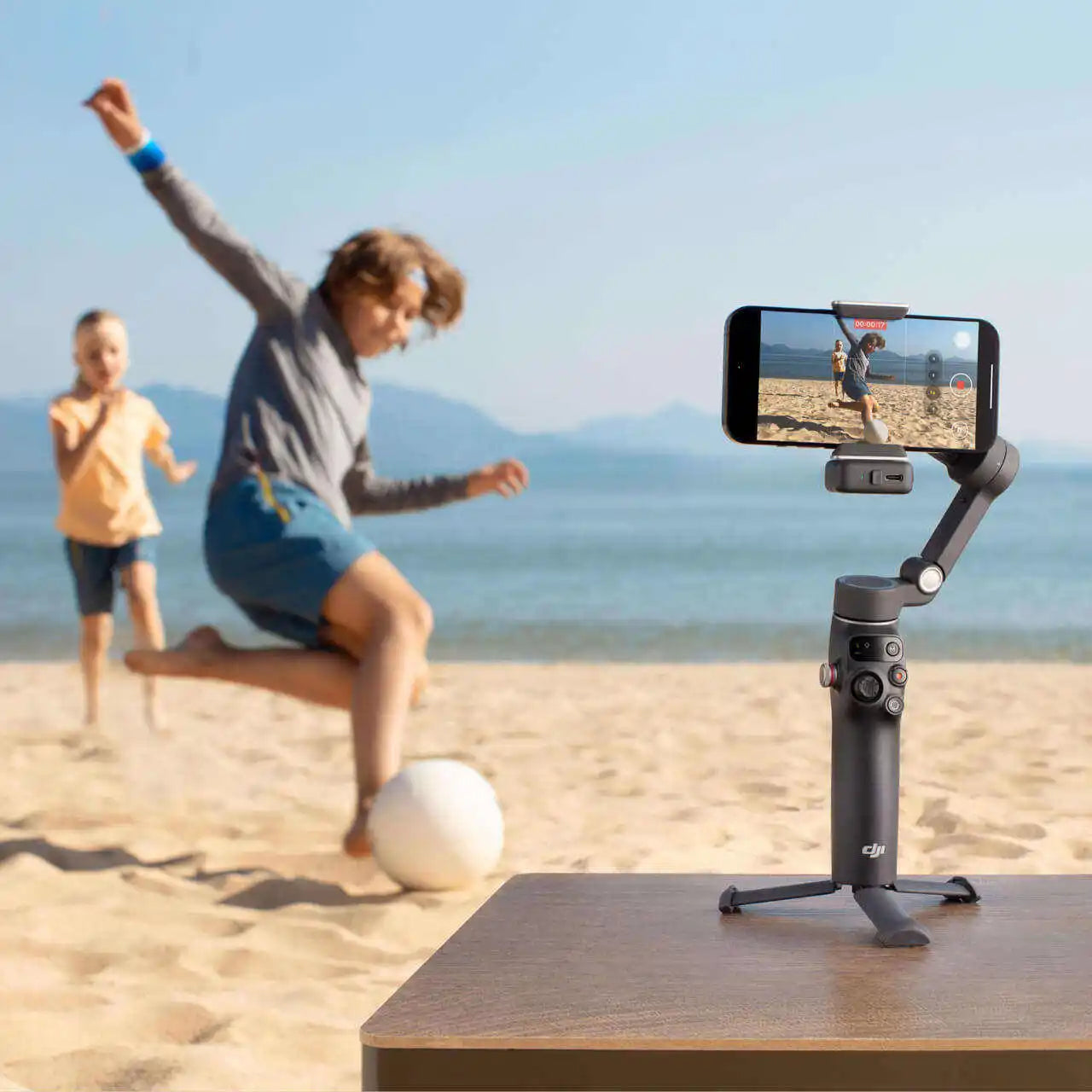 DJI Osmo Mobile 7P  Stabilisateur